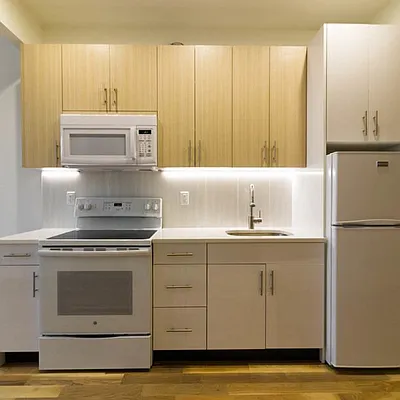 Rented by Nooklyn NYC LLC | media 52