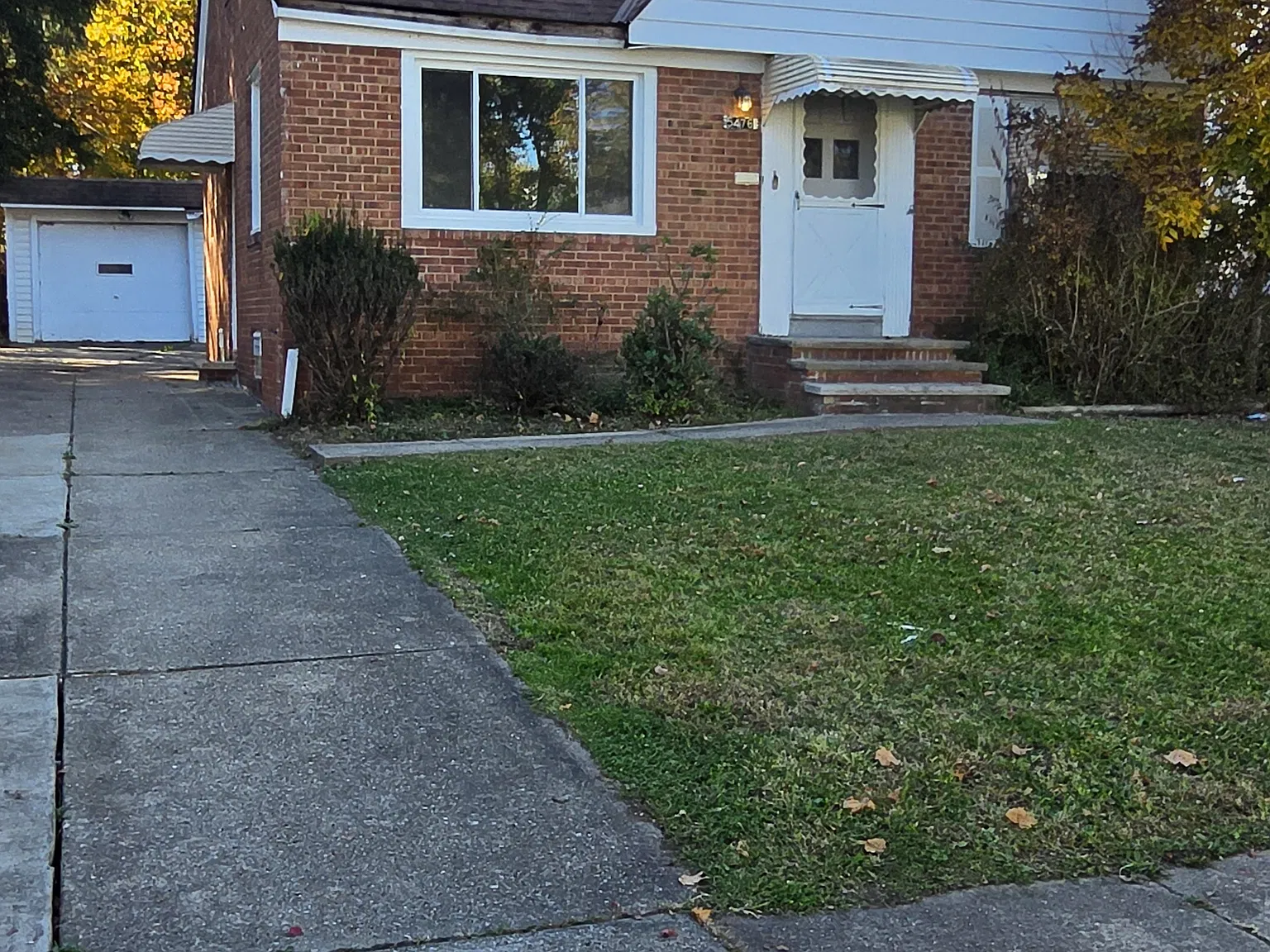 3 bed, 1131 sqft, $1,850 — Photo 2