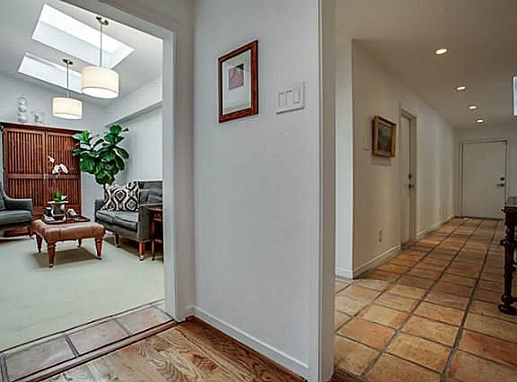 3rd image of 4016 Buena Vista St