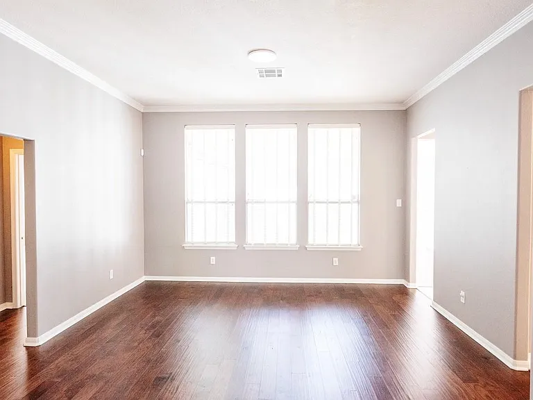 22 S Lace Arbor Dr — Photo 7