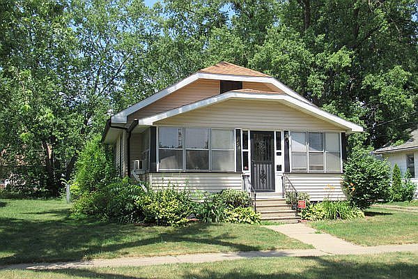 2nd image of 154 Avondale Ave