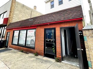 57-59 Long Ln, Upper Darby, PA 19082