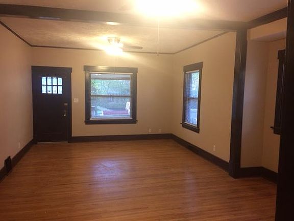 5th image of 2331 Park Ave