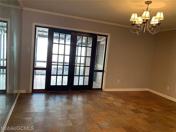 4th image of 3855 San Juan Dr