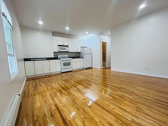 2nd image of 86-29 89th St #2