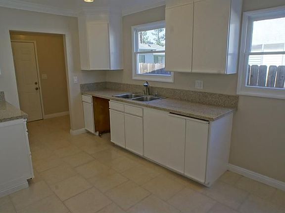 5th image of 15555 Ludlow St