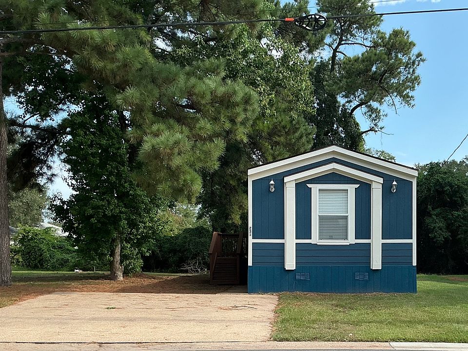Exterior 1