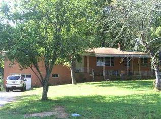 515 Madden Bridge Rd, Central, SC 29630