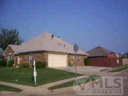 5th image of 1100 Springwood Dr