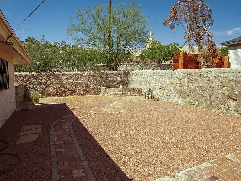 356 Coral Hills Rd — Photo 30