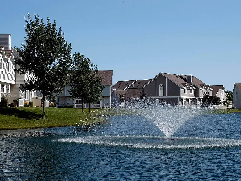 Avalon Cove Townhomes — Photo 20