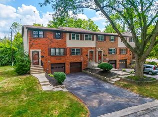 2866 Kingsrowe Ct #38, Columbus, OH 43209