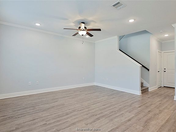 3rd image of 2120 Crescent Pointe Pkwy