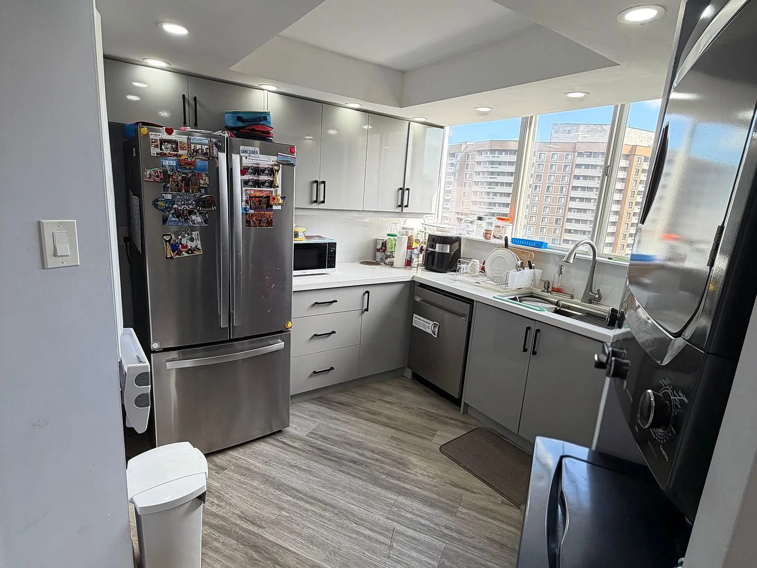 3 bed, $2,899 — Photo 4
