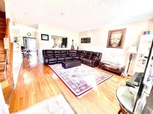 24 Gunfalls Garth, Baltimore, MD 21236