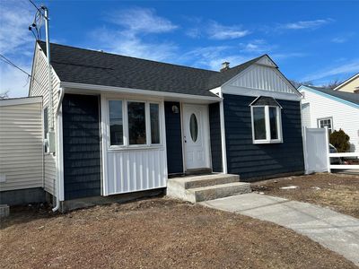 513 S 9th Street, Lindenhurst, NY, 11757