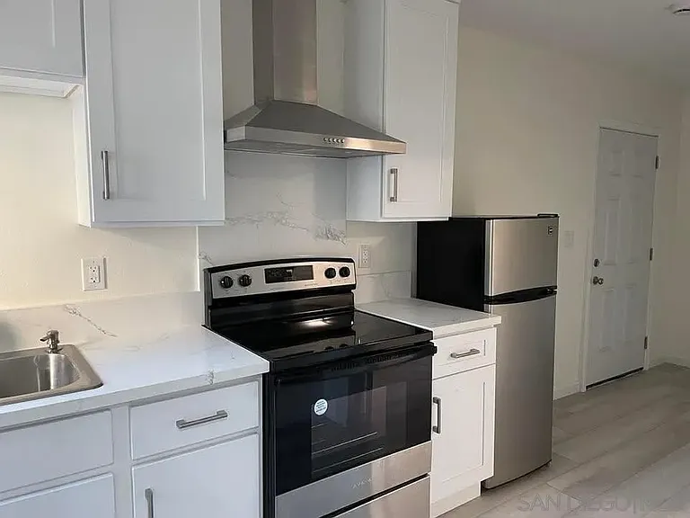 158 W 225th St #J — Photo 6
