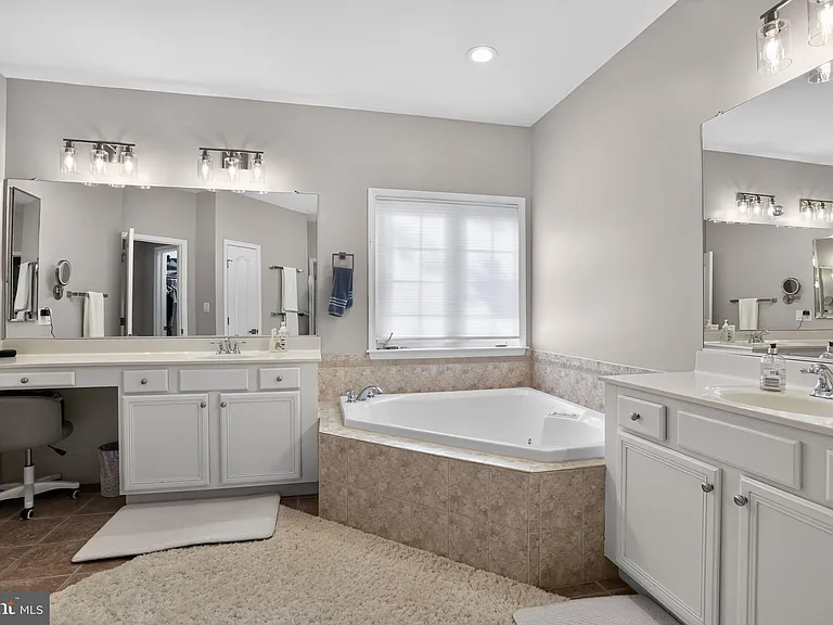 21866 Windover Dr — Photo 25