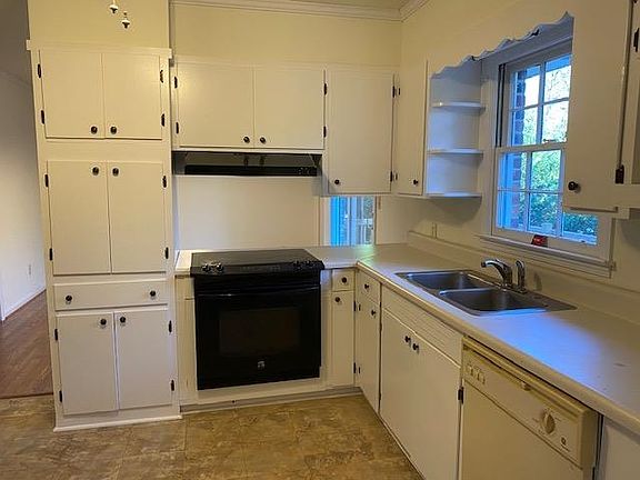 4th image of 202 Highland Dr