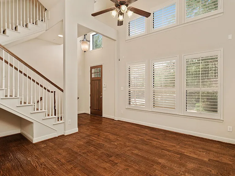 5717 Pantheon Ct — Photo 16