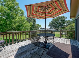 104 Hilltop Dr, Trinidad, TX 75163