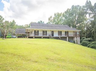397 Twin Oaks Rd E, Northport, AL 35473