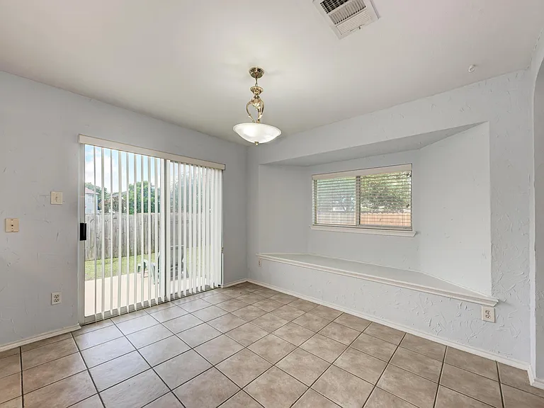 1201 Sheltie Ln — Photo 11