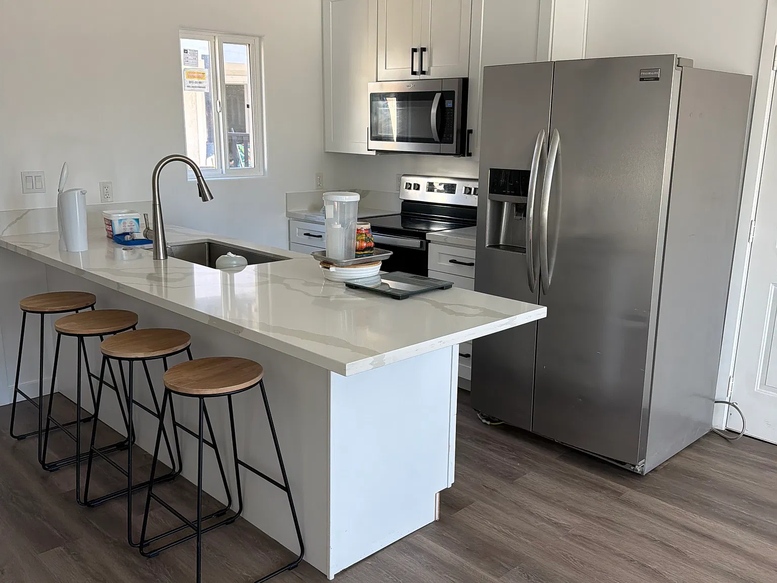 1 bed, 600 sqft, $2,200 — Photo 1