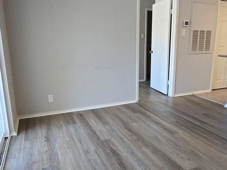 3306 Wyndham Cir #328 — Photo 9