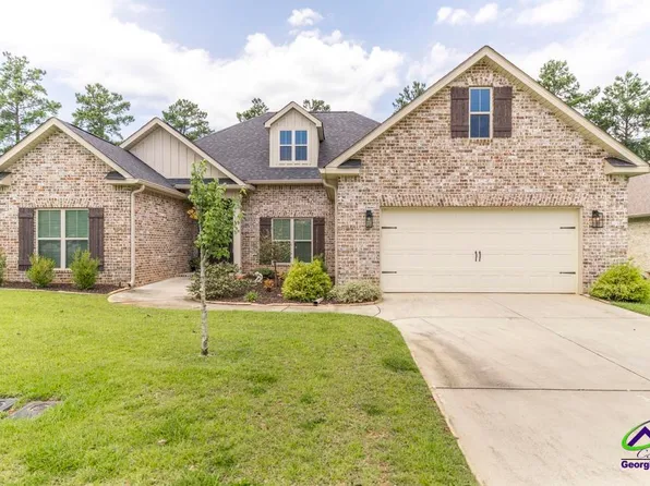 104 Gracetree Way, Kathleen, GA 31047