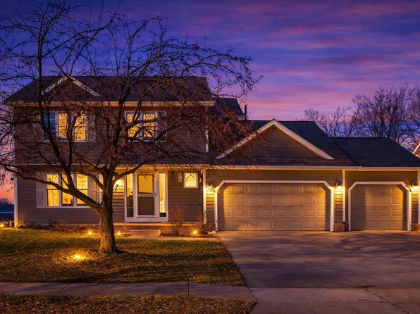 3010 SW Coves Dr, Ankeny, IA 50023