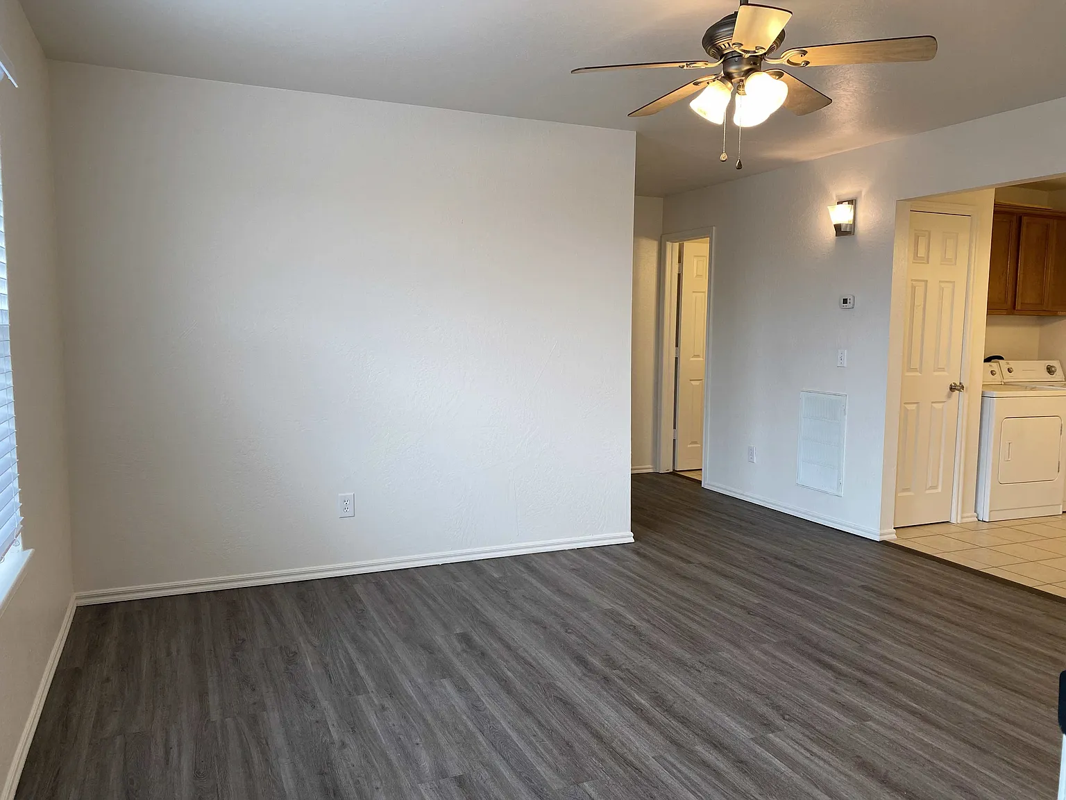 Stonebrook Apartments — Photo 2