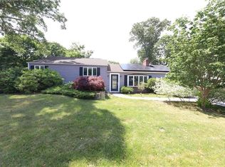 43 Phillips Rd, East Greenwich, RI 02818
