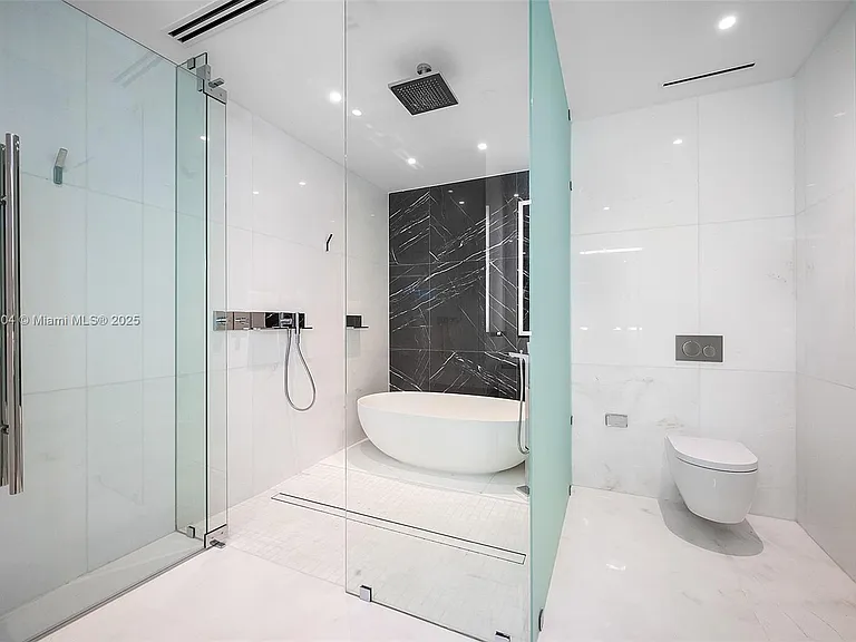 300 Biscayne Boulevard Way #3509 — Photo 18