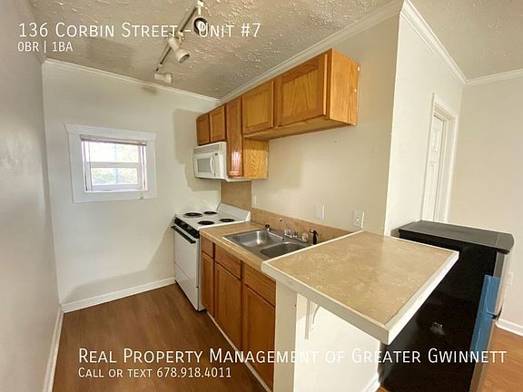 3rd image of 136 Corbin St Unit 7