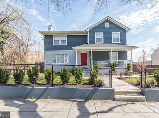 809 49th St NE, Washington, DC 20019