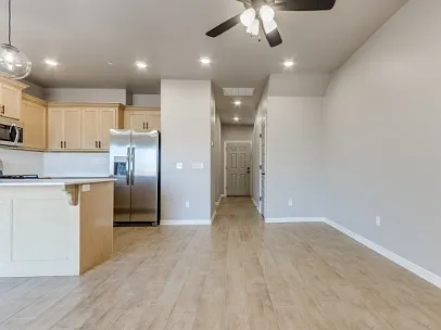 10601 Northwest 23rd Street - 6 — Photo 4