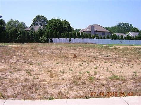 2nd image of 5000 Pheasant Way