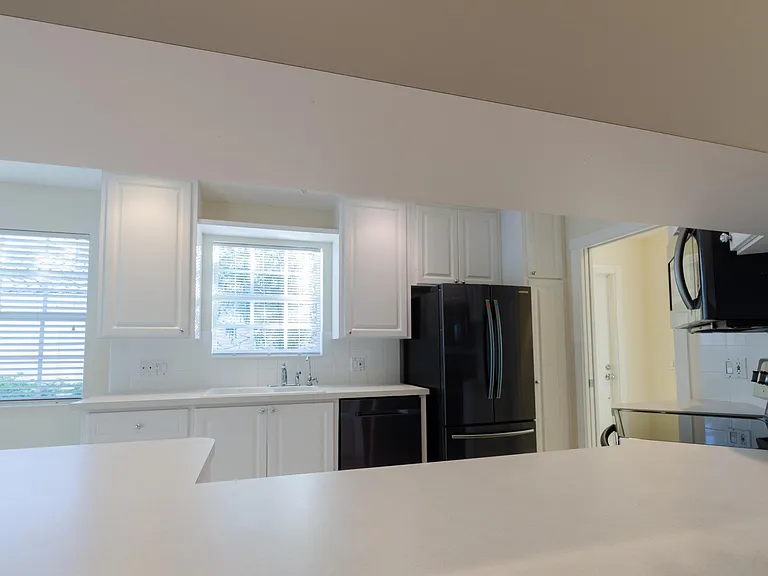 5796 Ivrea Dr — Photo 27