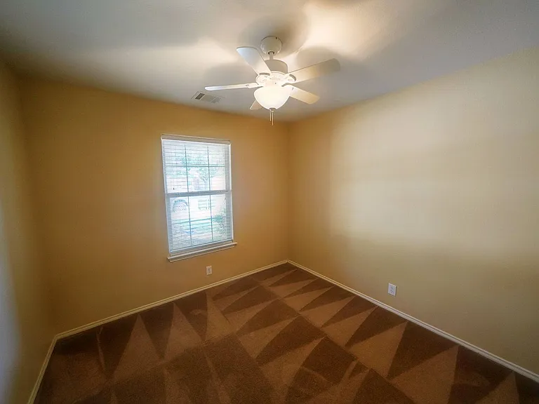 320 Longhorn Way — Photo 28