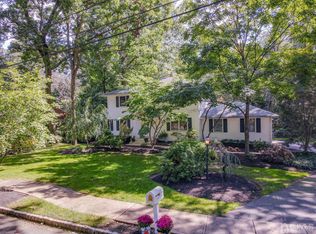 52 Yorktown Rd, East Brunswick, NJ 08816
