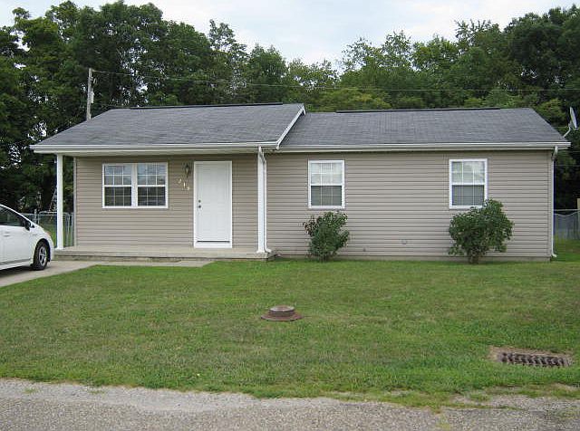 1st image of 239 Saint Anns Ln