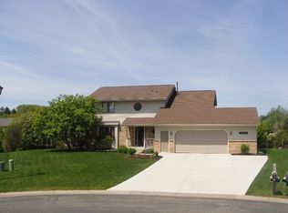16797 Ides Cir, Lakeville, MN 55044