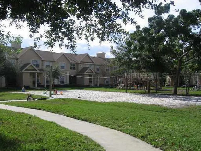 862 Grand Regency Point #205 — Photo 23