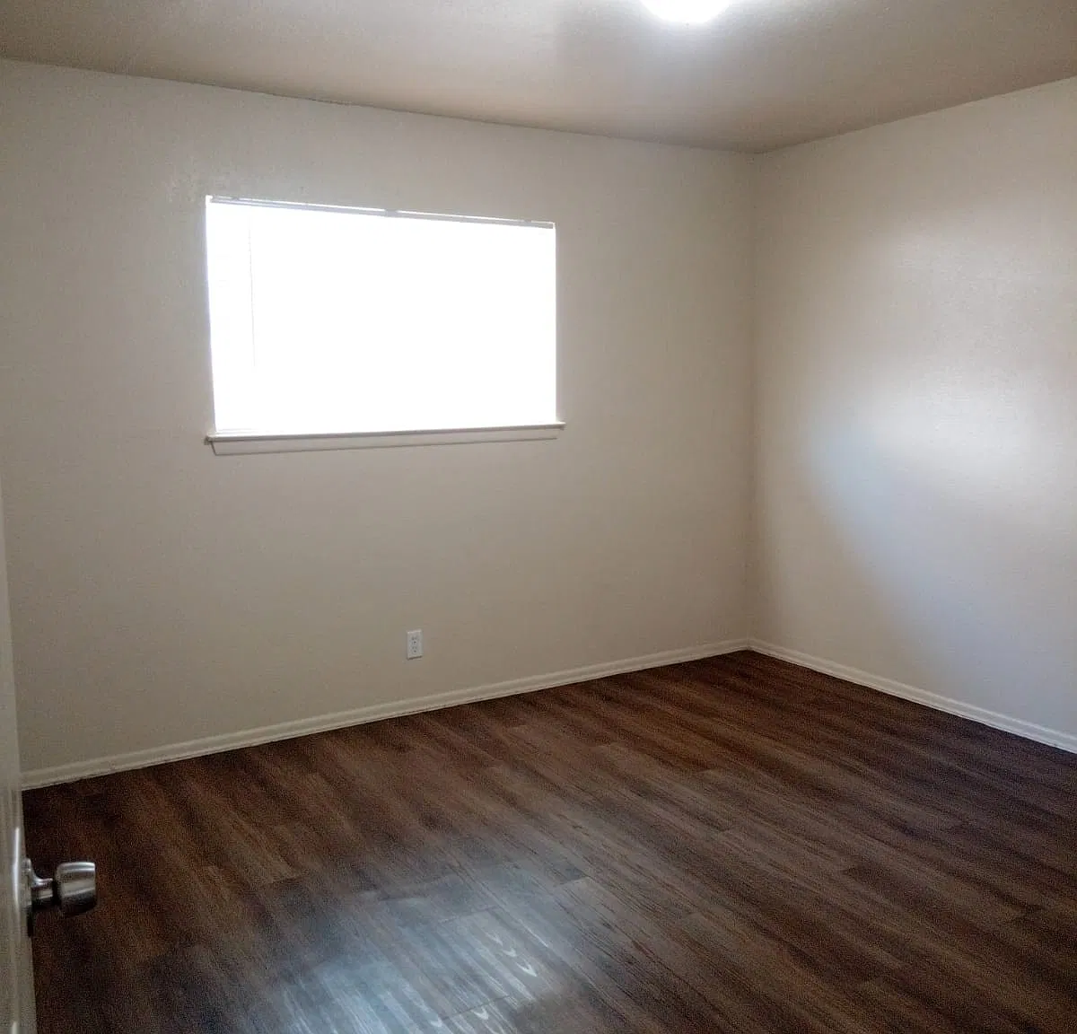 4 bed, 1400 sqft, $1,699 — Photo 4