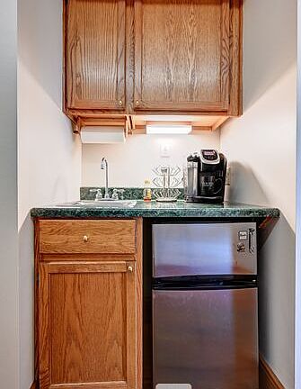 4th image of 618 Canal Blvd #1 & 2