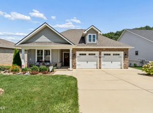 753 Gardenia Dr, Johnson City, TN 37615