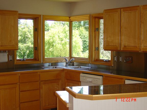 3rd image of 18313 83rd Ave SE