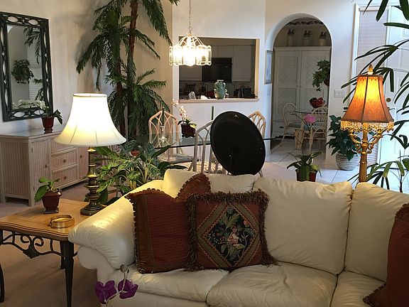 4th image of 4020 Jardin Ln