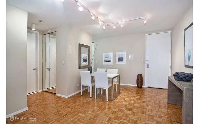 Rented by Douglas Elliman | media 7